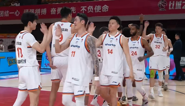 九游娱乐-CBA常规赛落幕！福建双杀广东 四川42连败 宁波助攻广州进季后赛